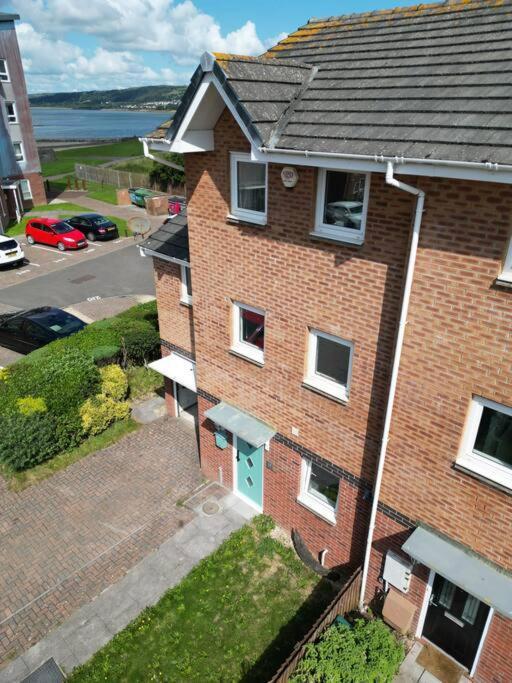 拉内利Coastal Retreat In Carmarthenshire别墅 外观 照片